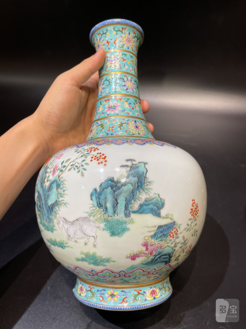 清嘉庆 翡翠地洋彩三羊开泰尊 - 图9